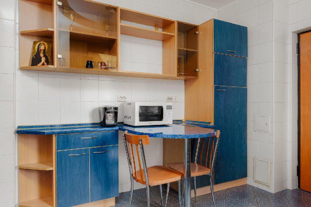 Heart Of Downtown 3 Rooms Apartment Self Check In Bukares Bagian luar foto